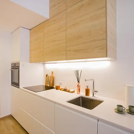 Apartman Diamantes Cozy 1 Bedroom *